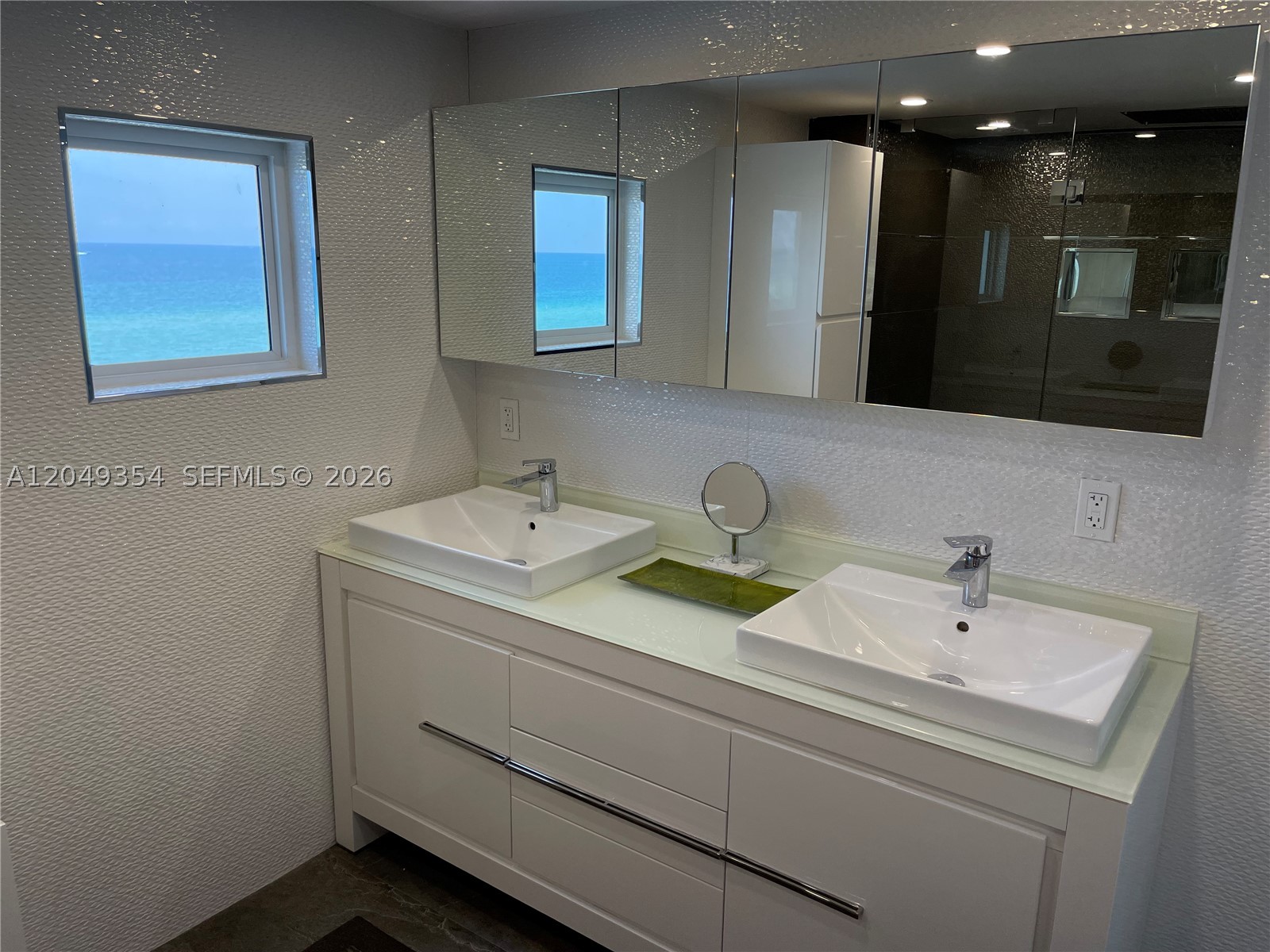 RIMINI BEACH CONDO - Residential Lease