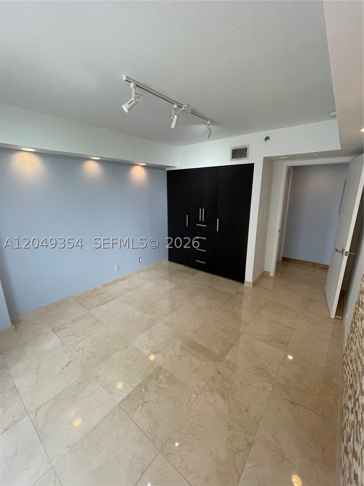 RIMINI BEACH CONDO - Residential Lease