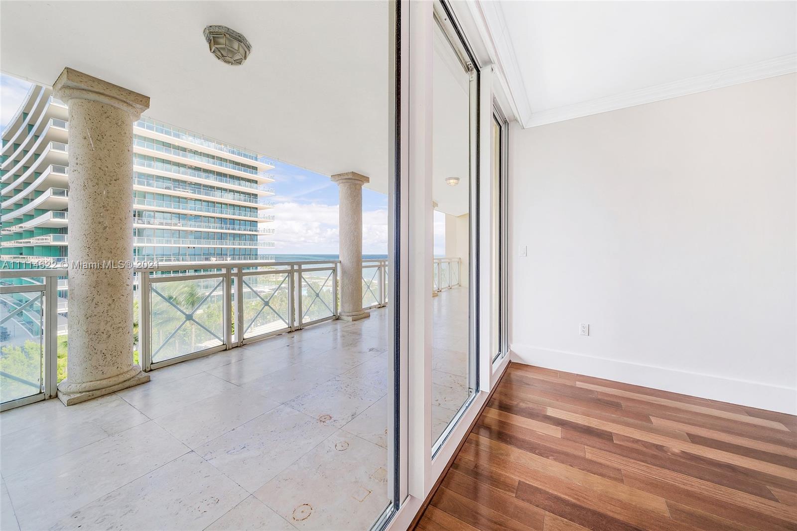 GRAND BAY TOWER CONDO - Residential