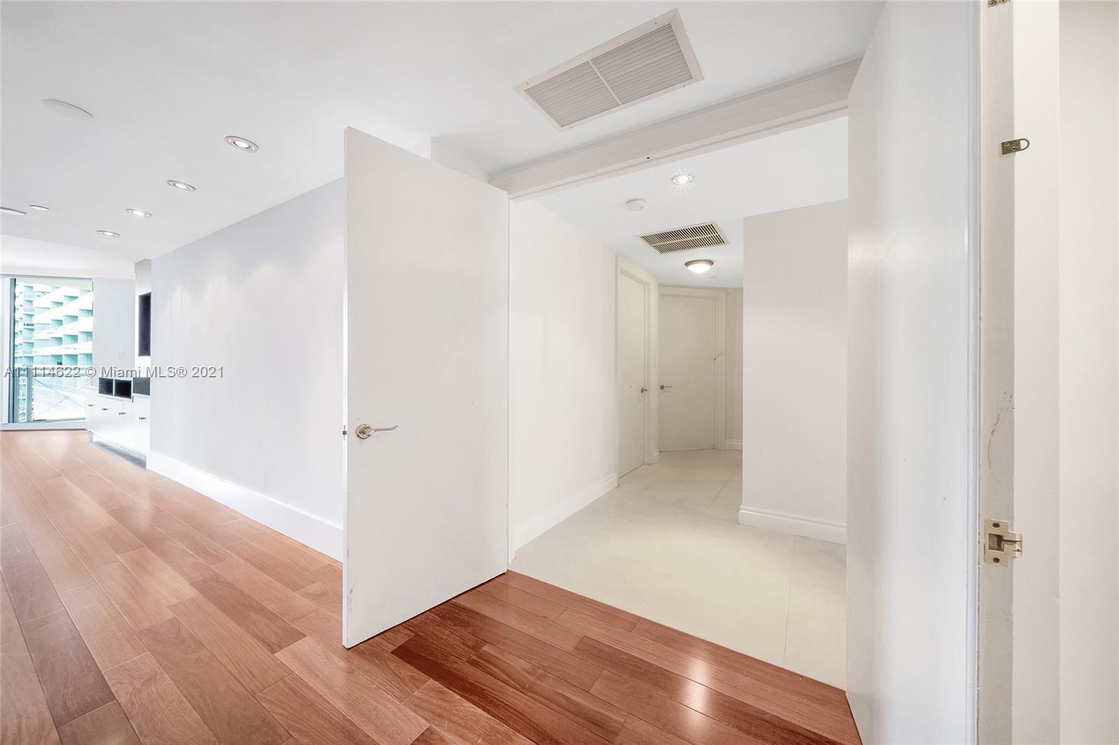 GRAND BAY TOWER CONDO - Residential