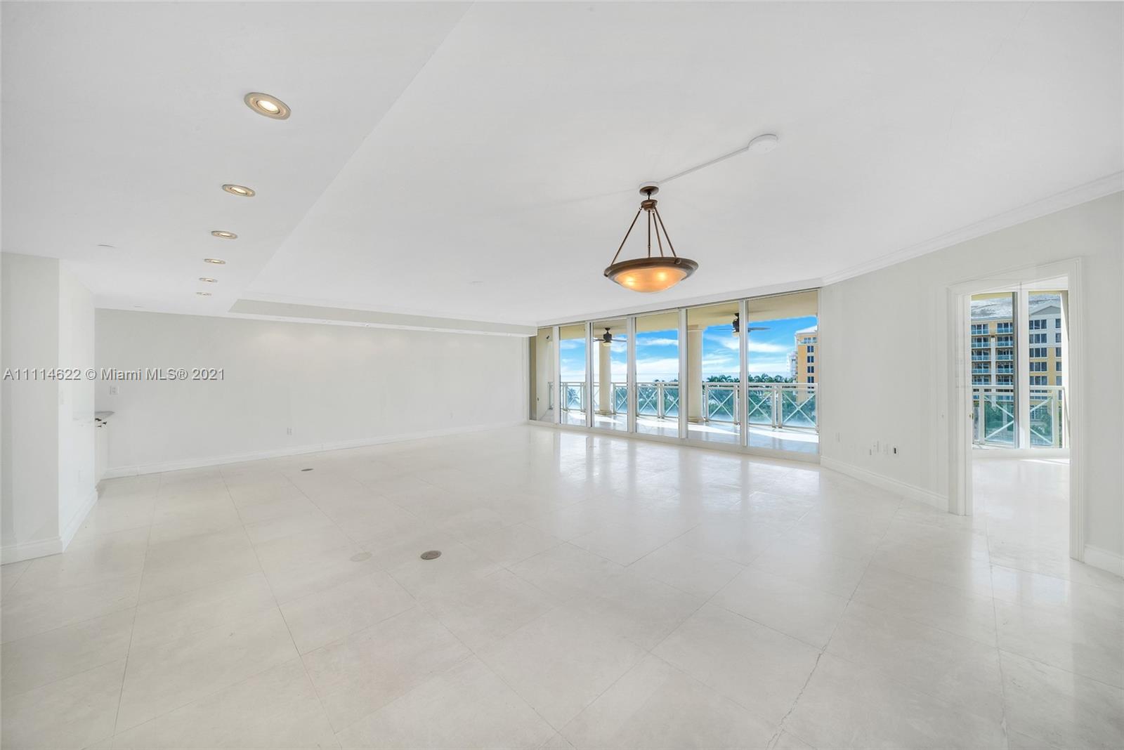 GRAND BAY TOWER CONDO - Residential