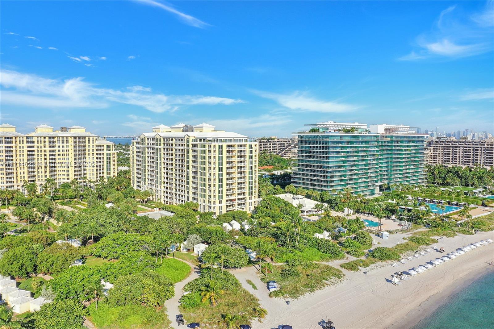 GRAND BAY TOWER CONDO - Residential