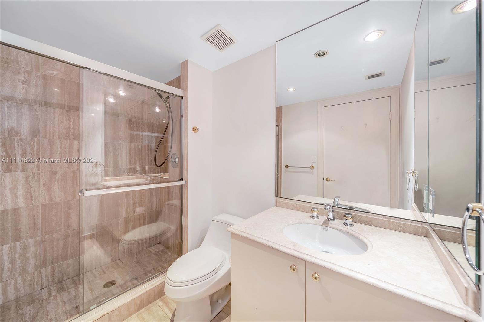 GRAND BAY TOWER CONDO - Residential
