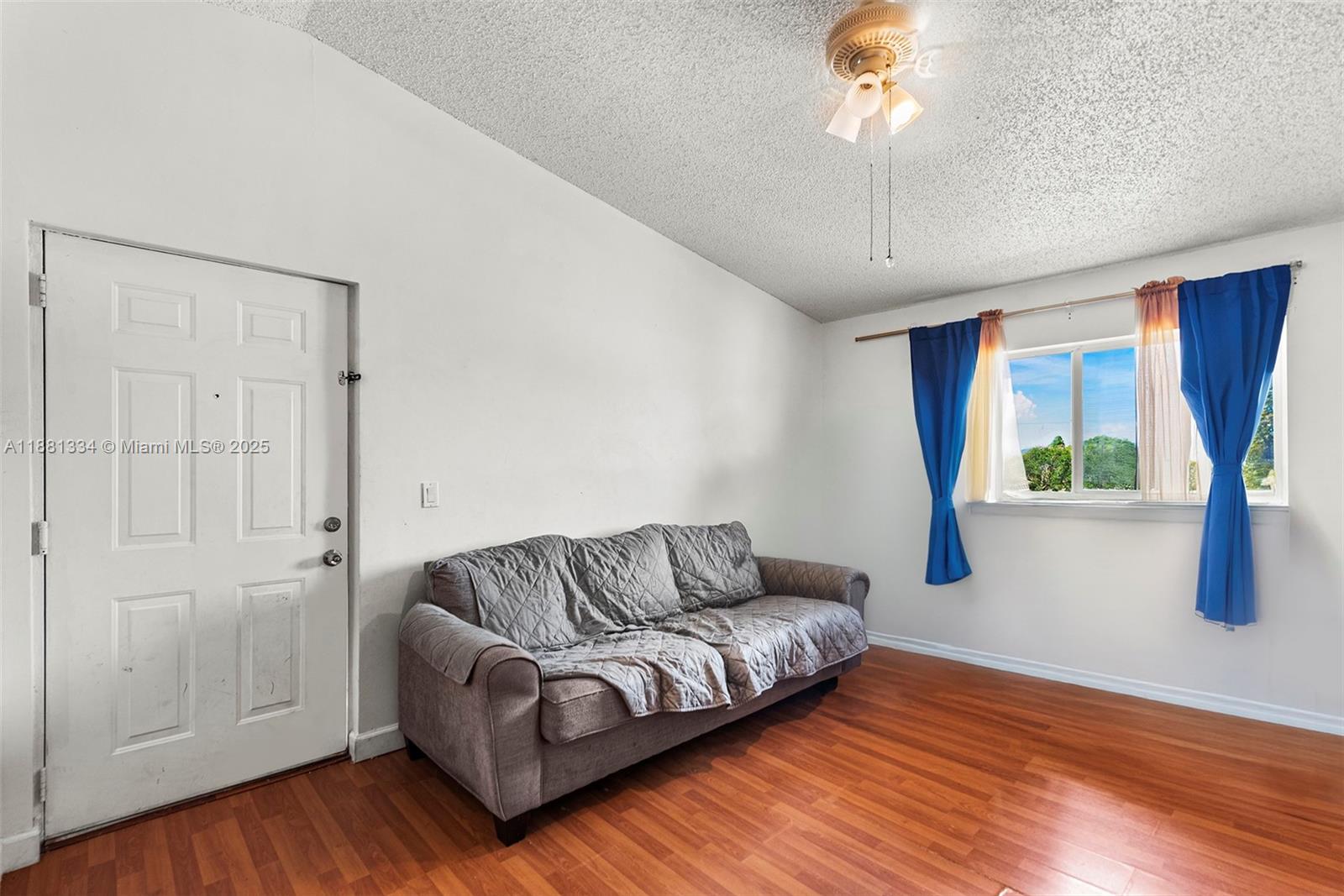 LAKEWOOD AT EMERALD HILLS - Residential
