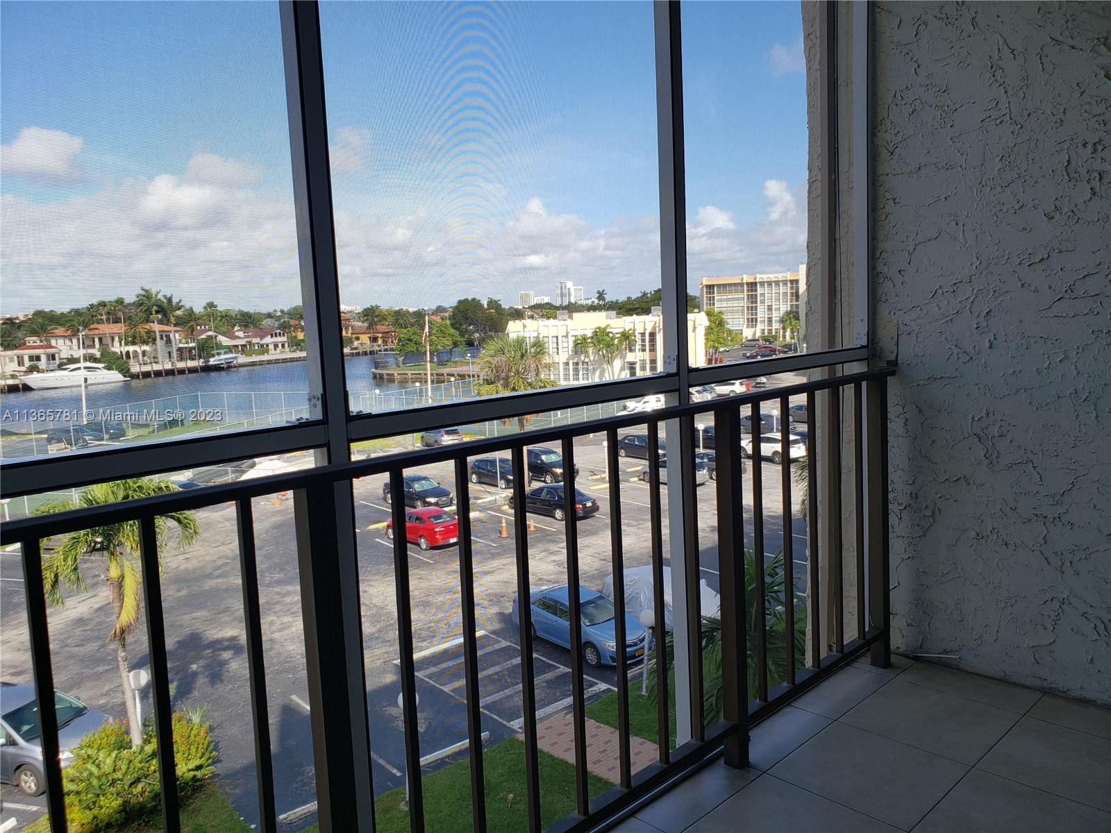 DE SOTO PARK CONDO - Residential
