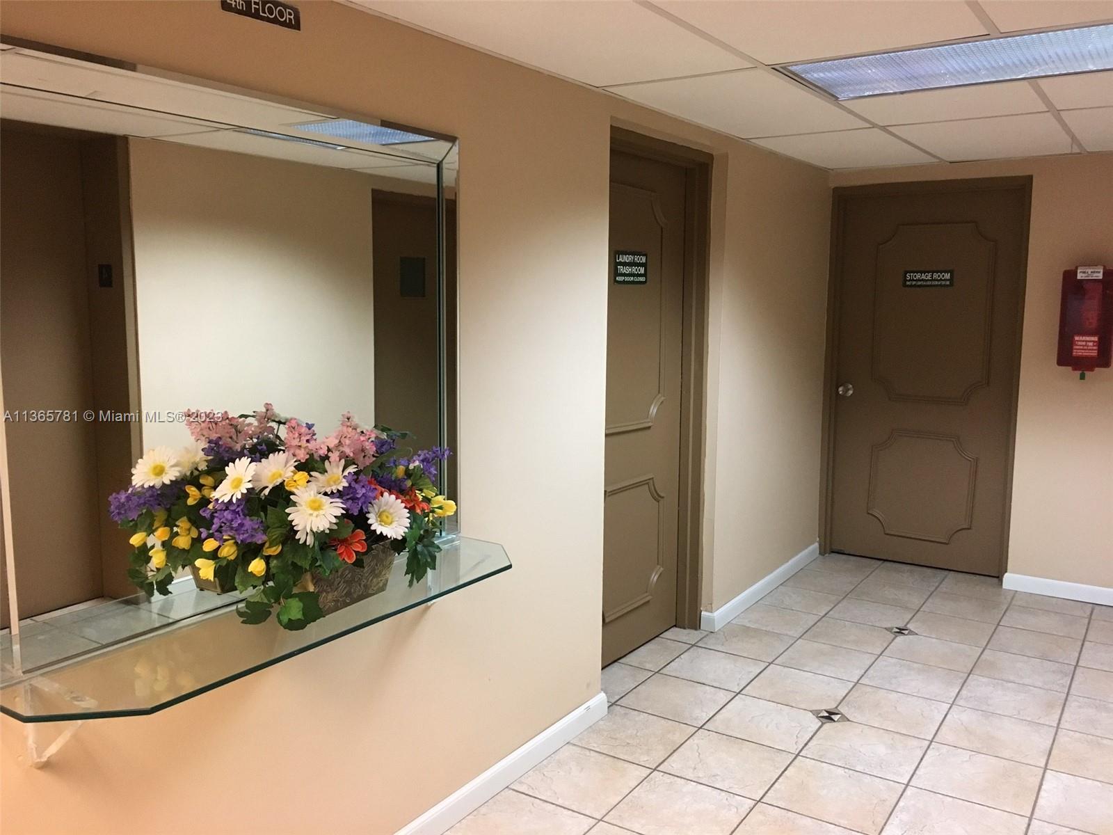 DE SOTO PARK CONDO - Residential