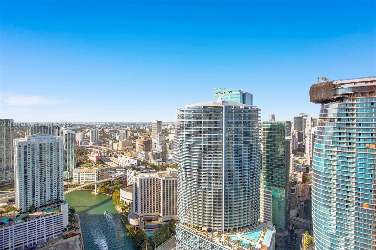 ICONBRICKELL CONDO NO 1 - Residential Lease