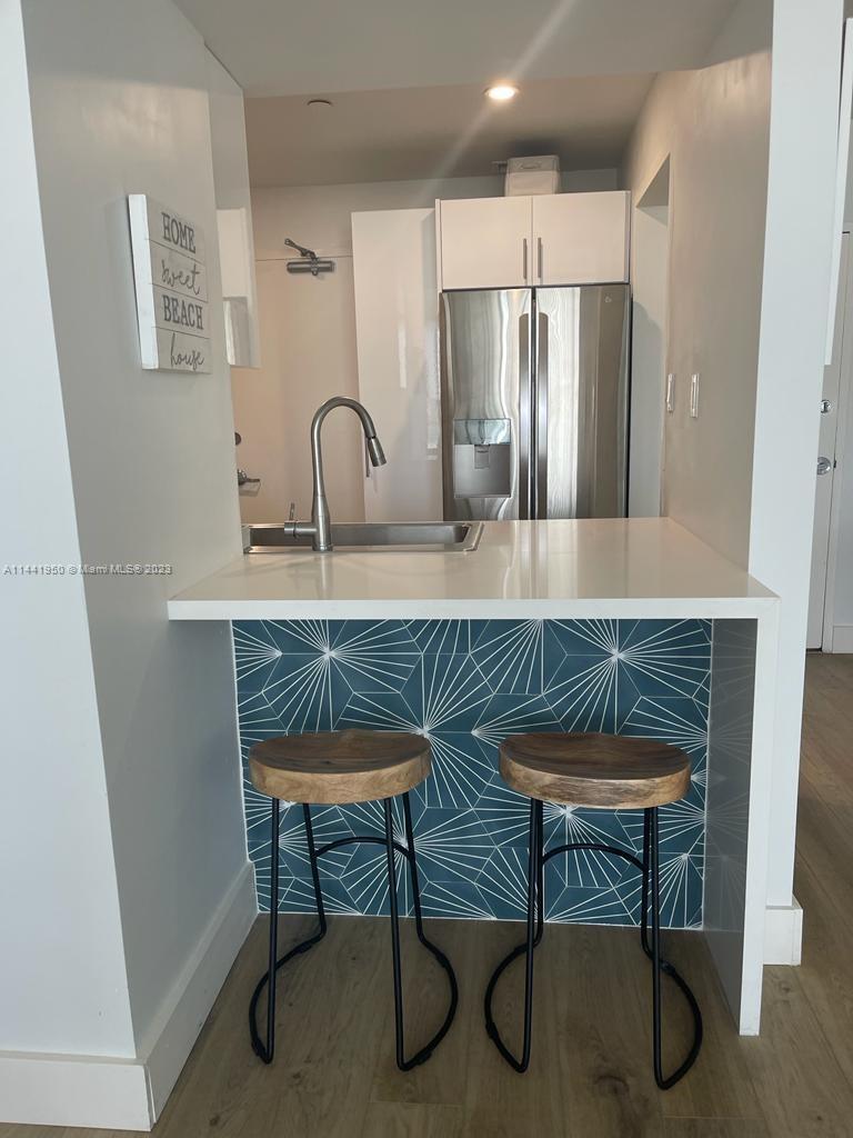 MIRADOR 1200 CONDO - Residential Lease