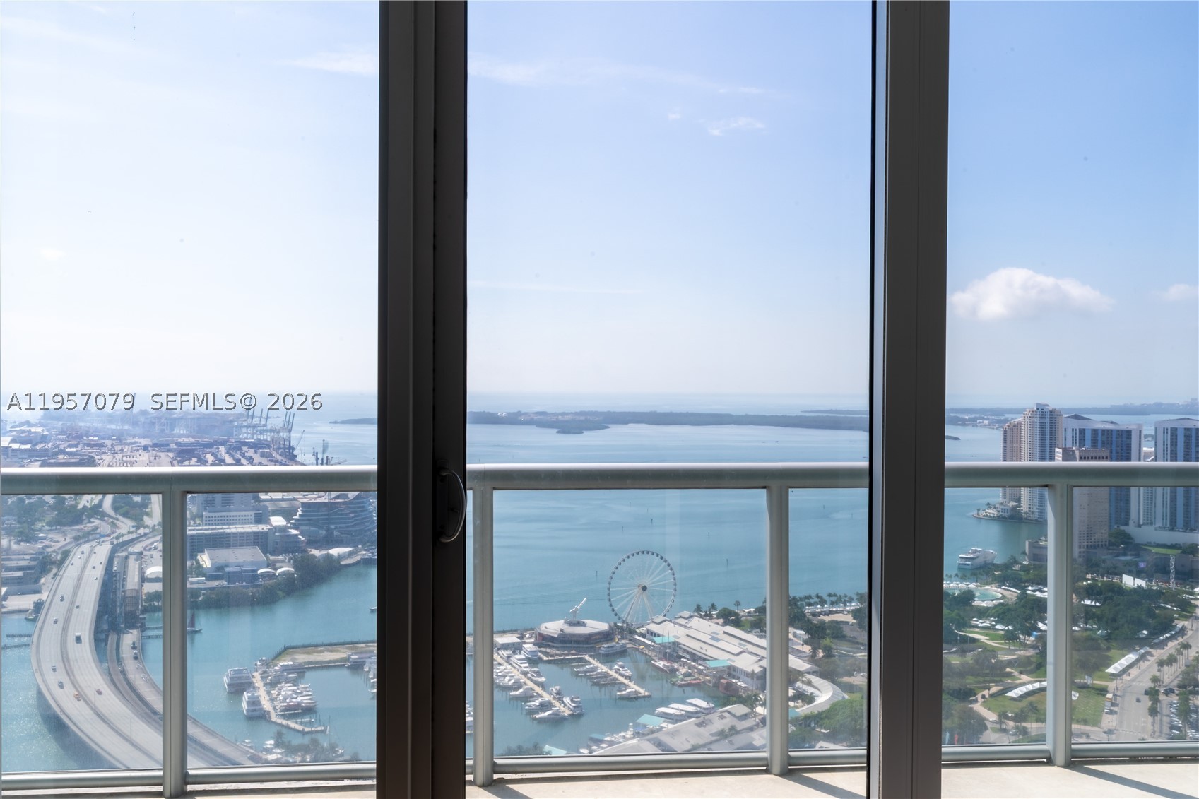 MARINABLUE CONDO - Residential