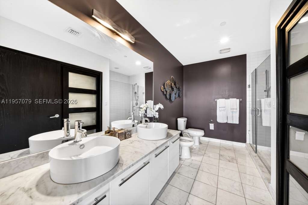 MARINABLUE CONDO - Residential