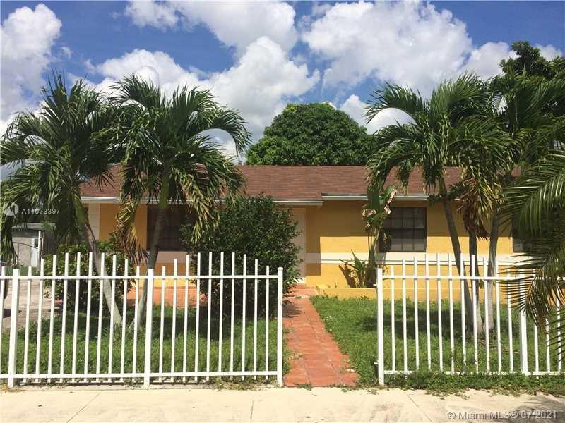 Single Family Home, perfect for first time home buyer`s or investor, legal Detach Guest/In-Law Quarters, Near Turnpike, Hospital, Florida Keys, Big Yard and much more...