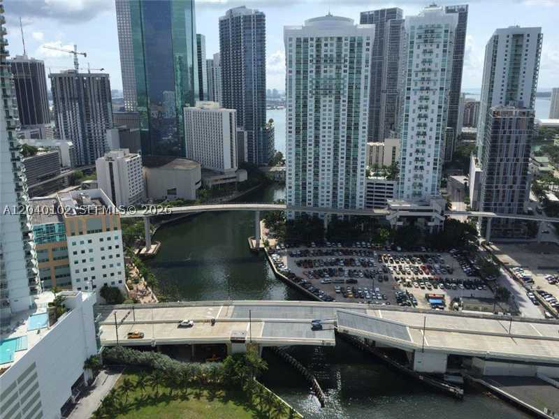 MINT Condominium - Residential