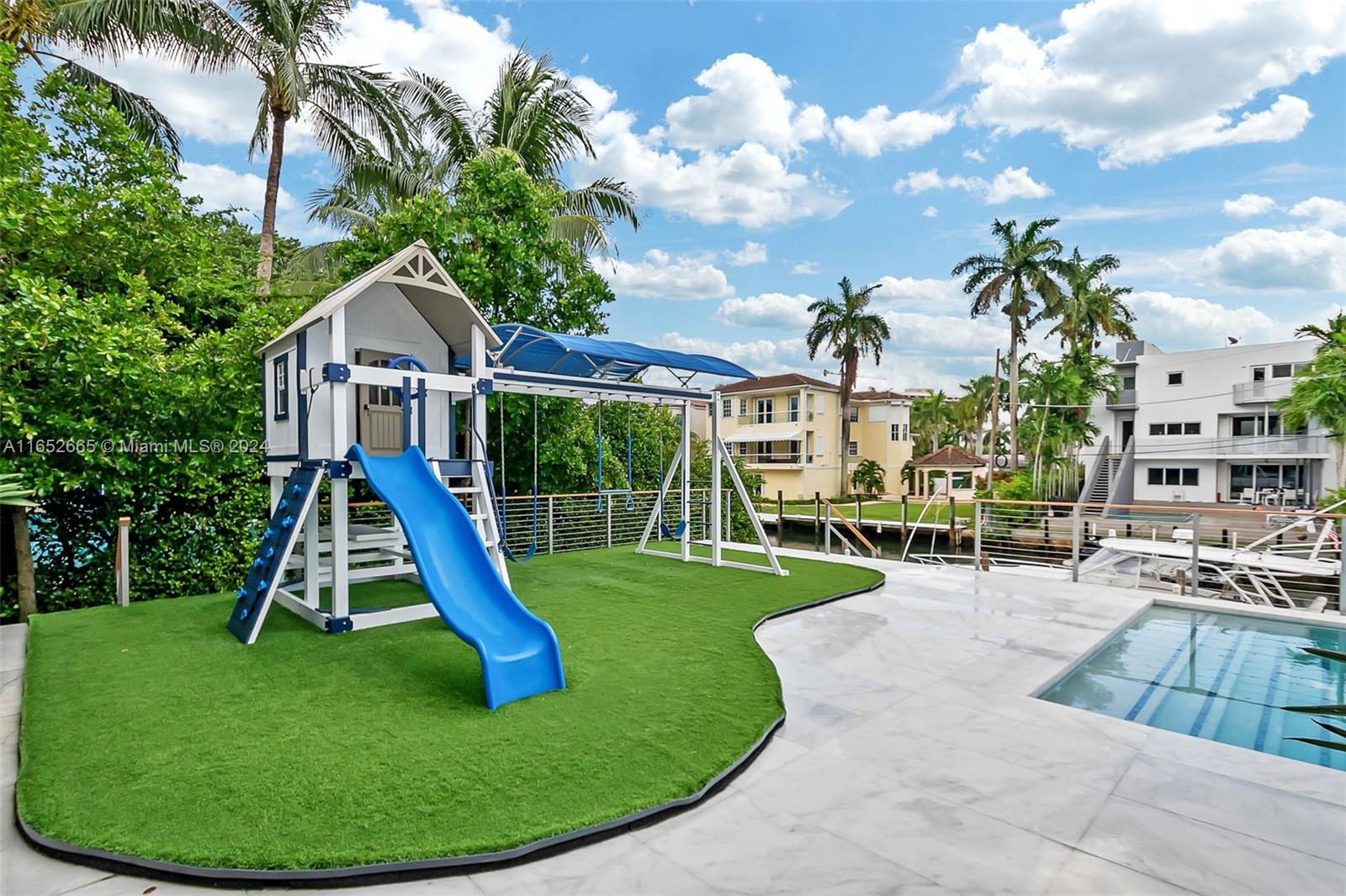 KLOEBER BAY FRONTS SEC 2 - Residential