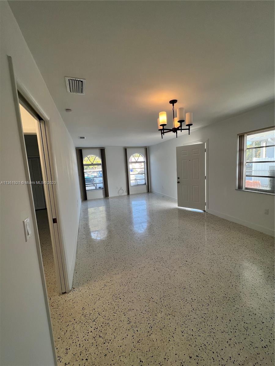 COMFORT GARDENS 1ST ADDN - Residential Lease