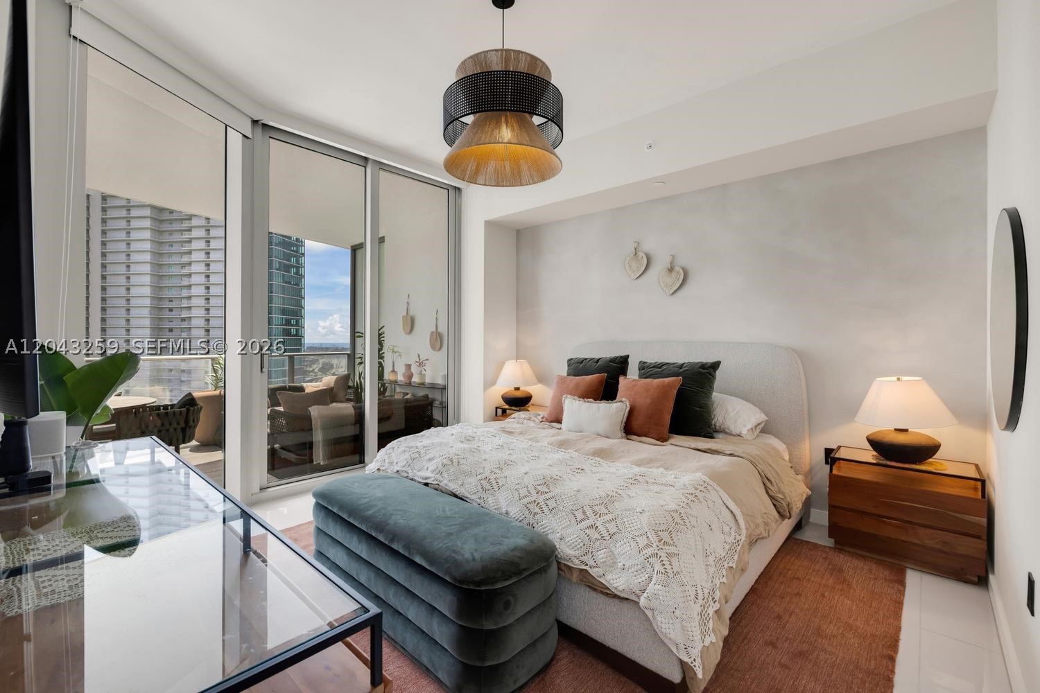 PARAMOUNT MIAMI WORLDCENT - Residential