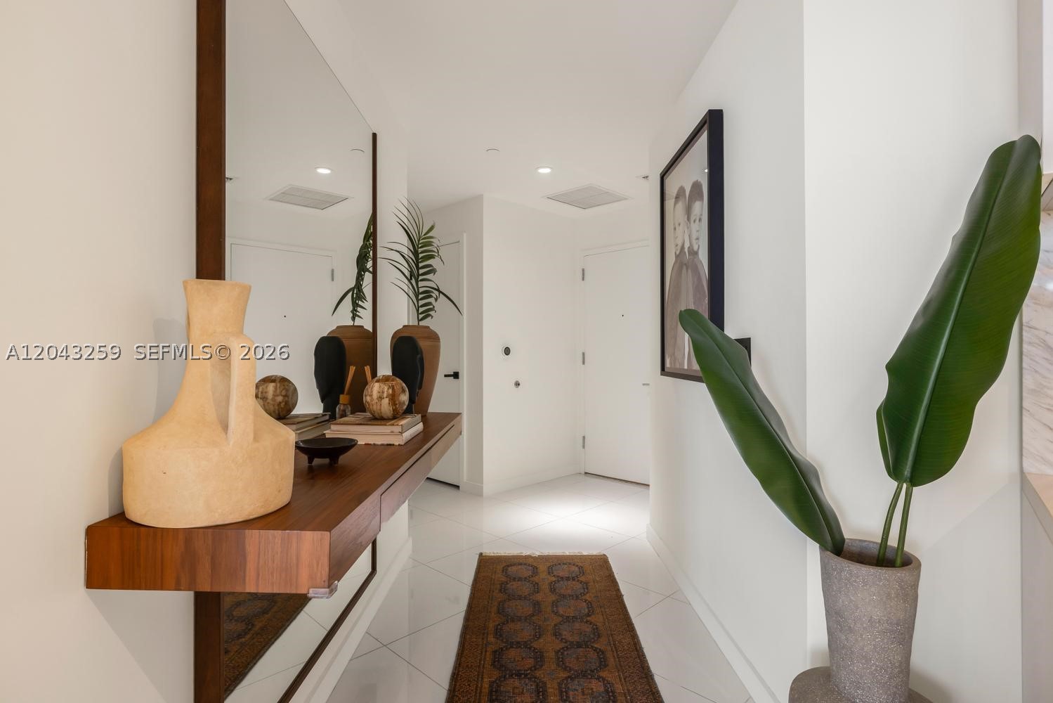 PARAMOUNT MIAMI WORLDCENT - Residential