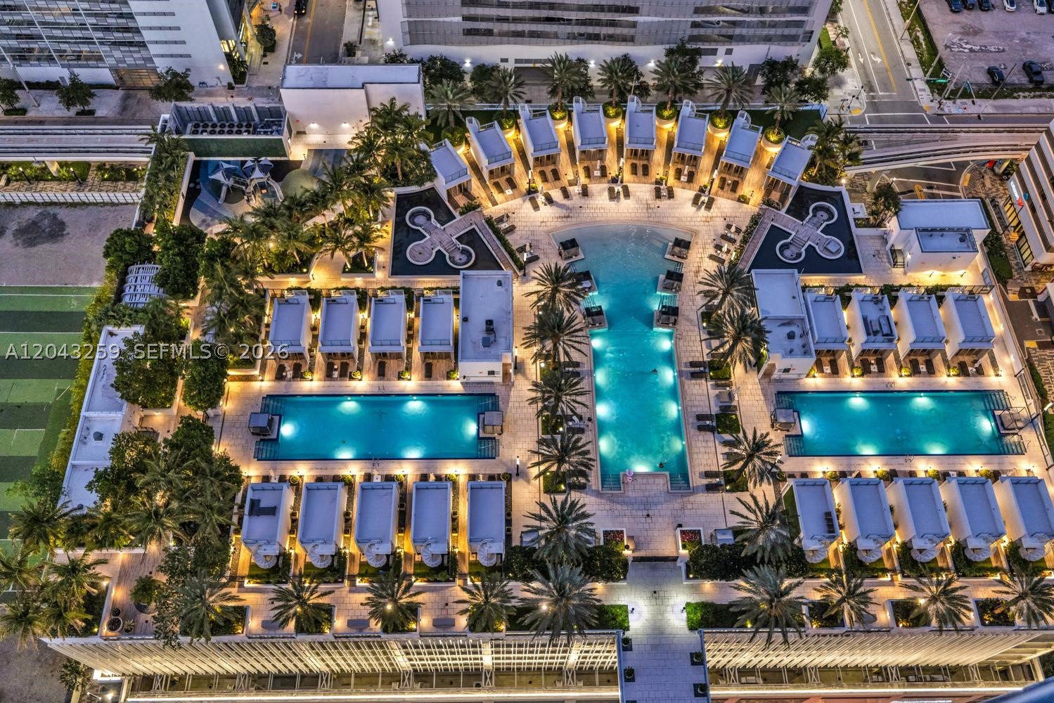 PARAMOUNT MIAMI WORLDCENT - Residential