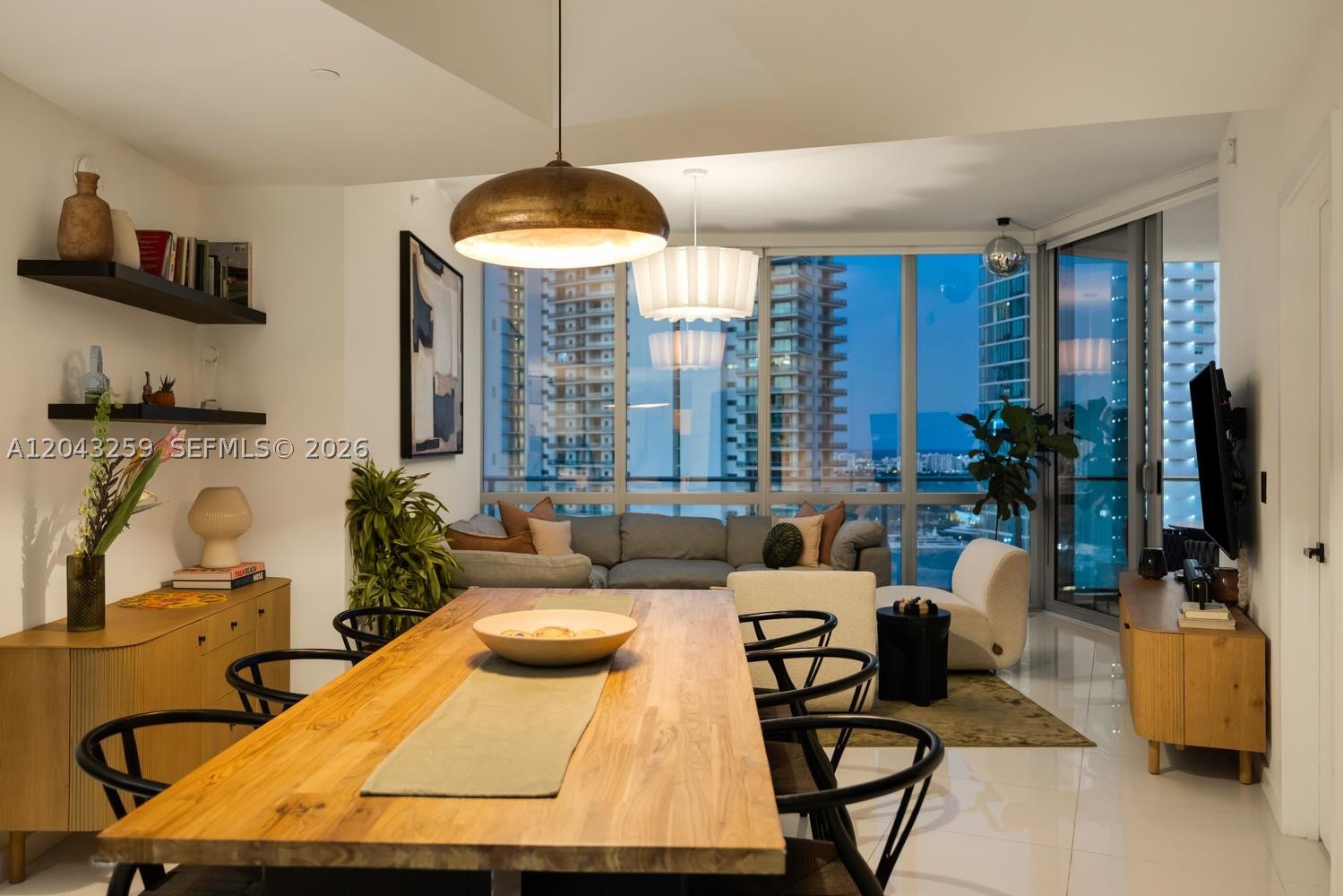 PARAMOUNT MIAMI WORLDCENT - Residential