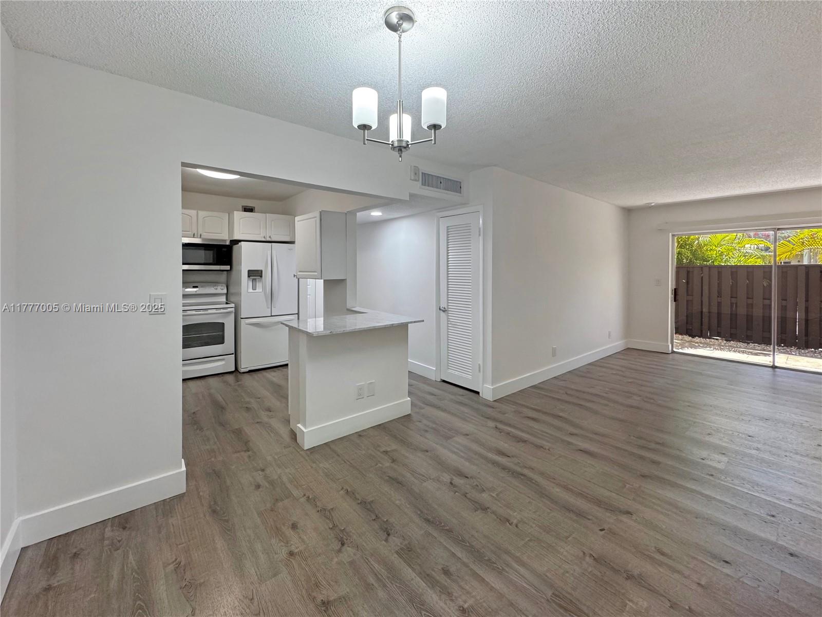 HEATHER WALK CONDO - Residential Lease
