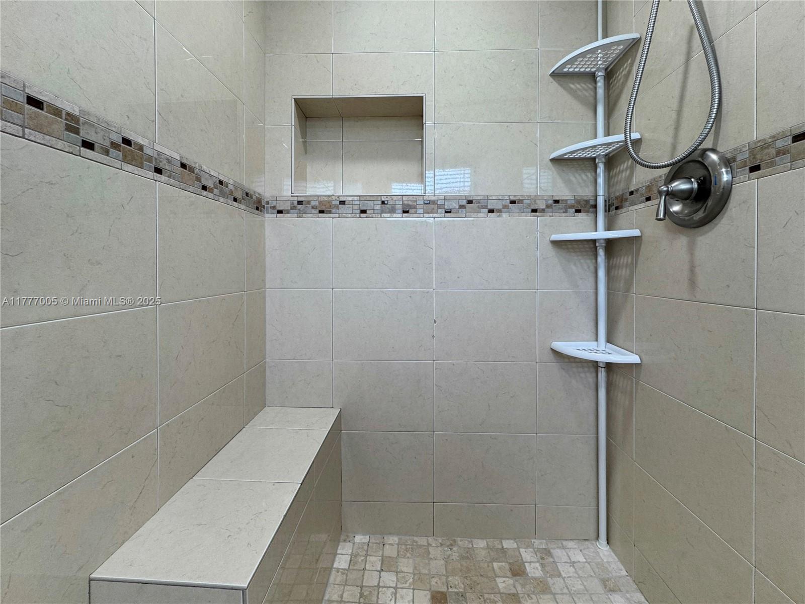 HEATHER WALK CONDO - Residential Lease