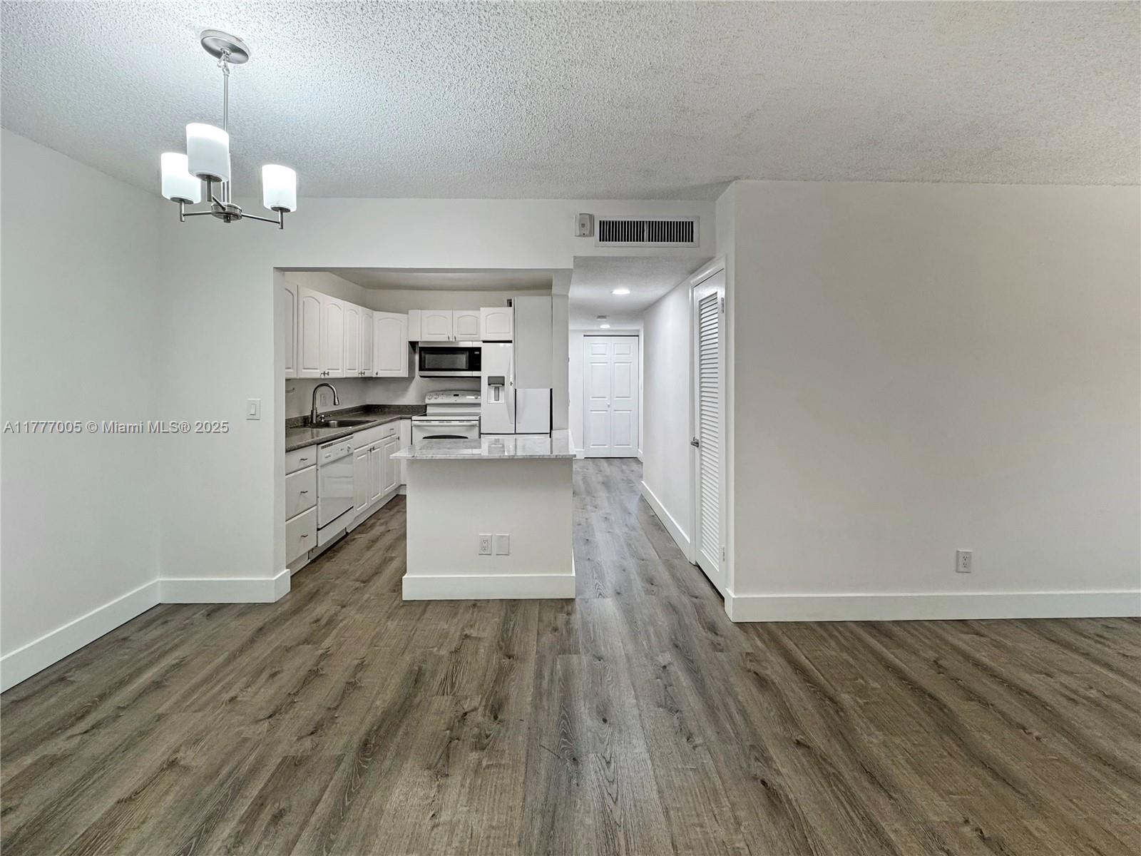 HEATHER WALK CONDO - Residential Lease