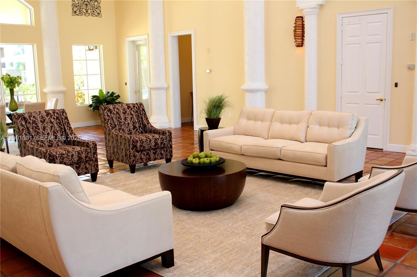MARQUESA CONDO - Residential