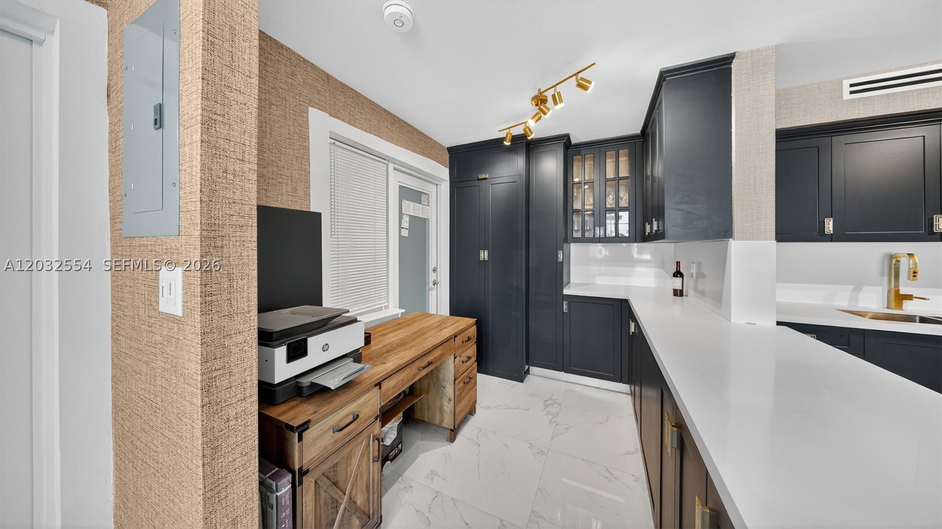 TERRACE EAST CONDO - Residential