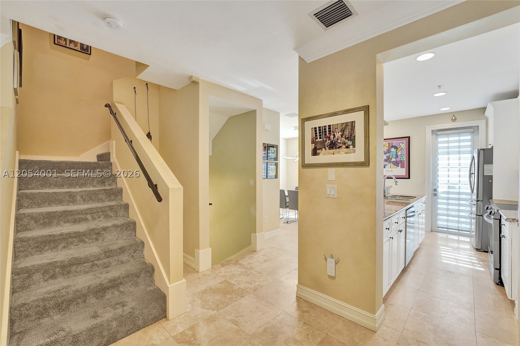 HIGHLAND ESTATES - Residential