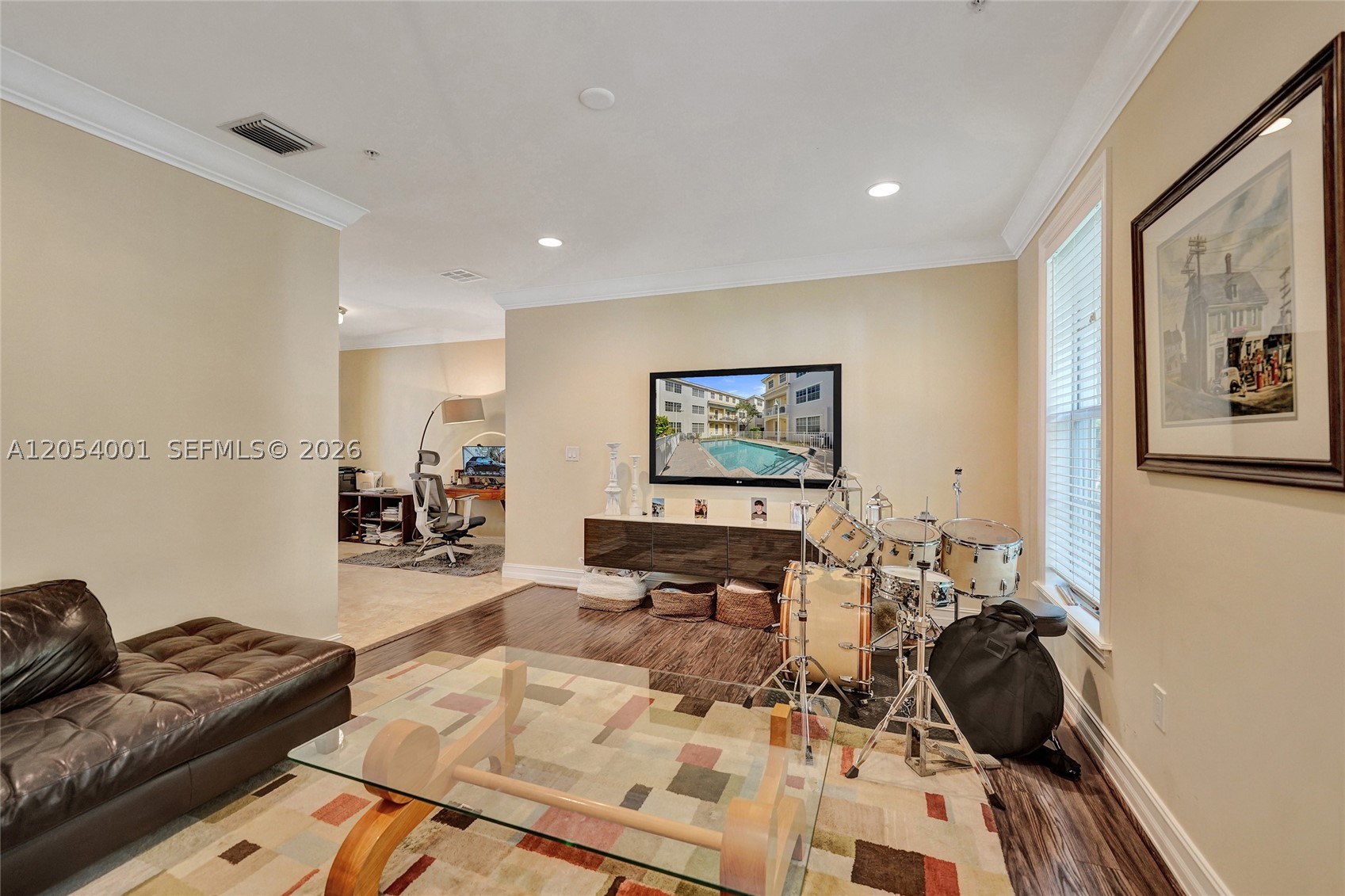 HIGHLAND ESTATES - Residential