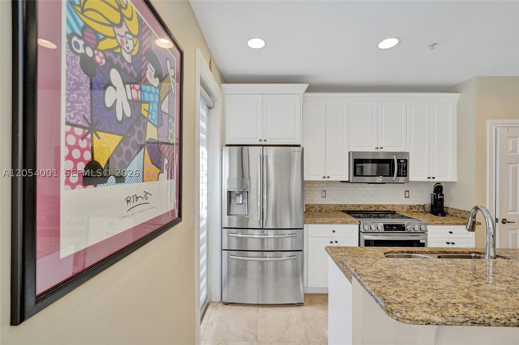 HIGHLAND ESTATES - Residential