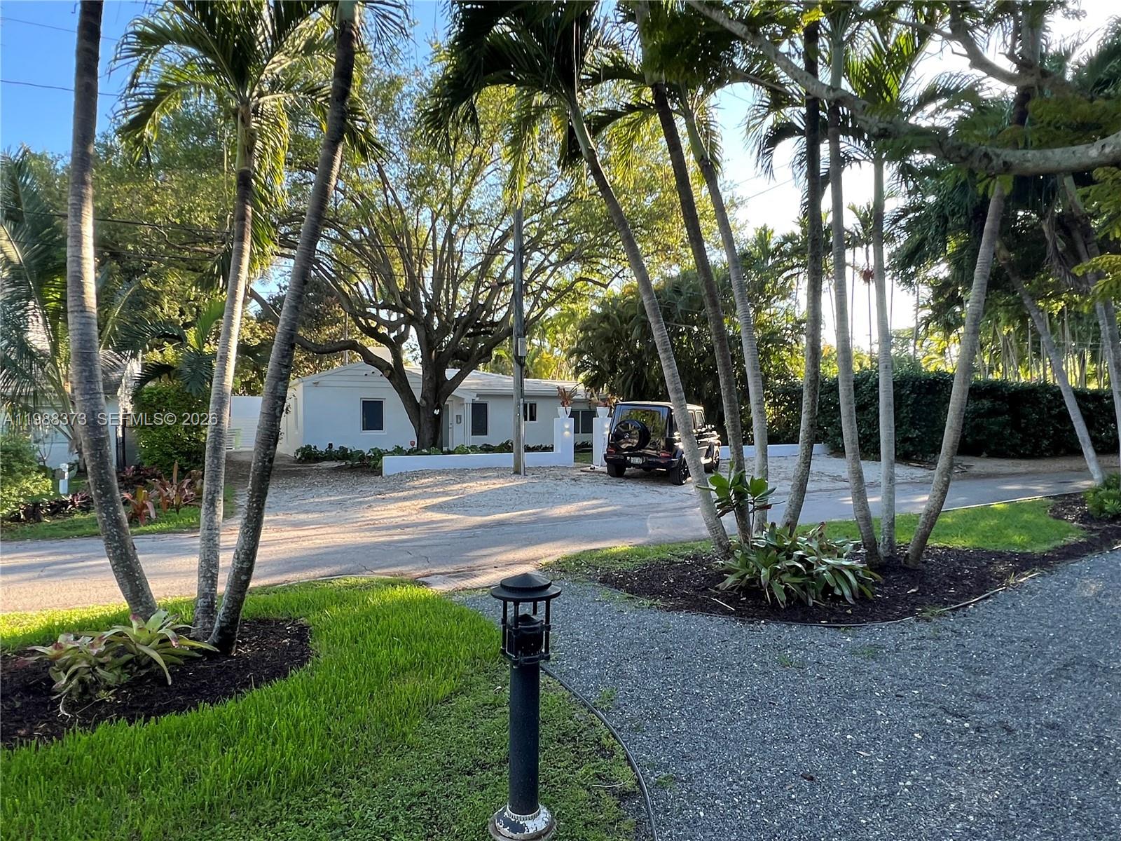 SHERWOOD FOREST - Residential Lease