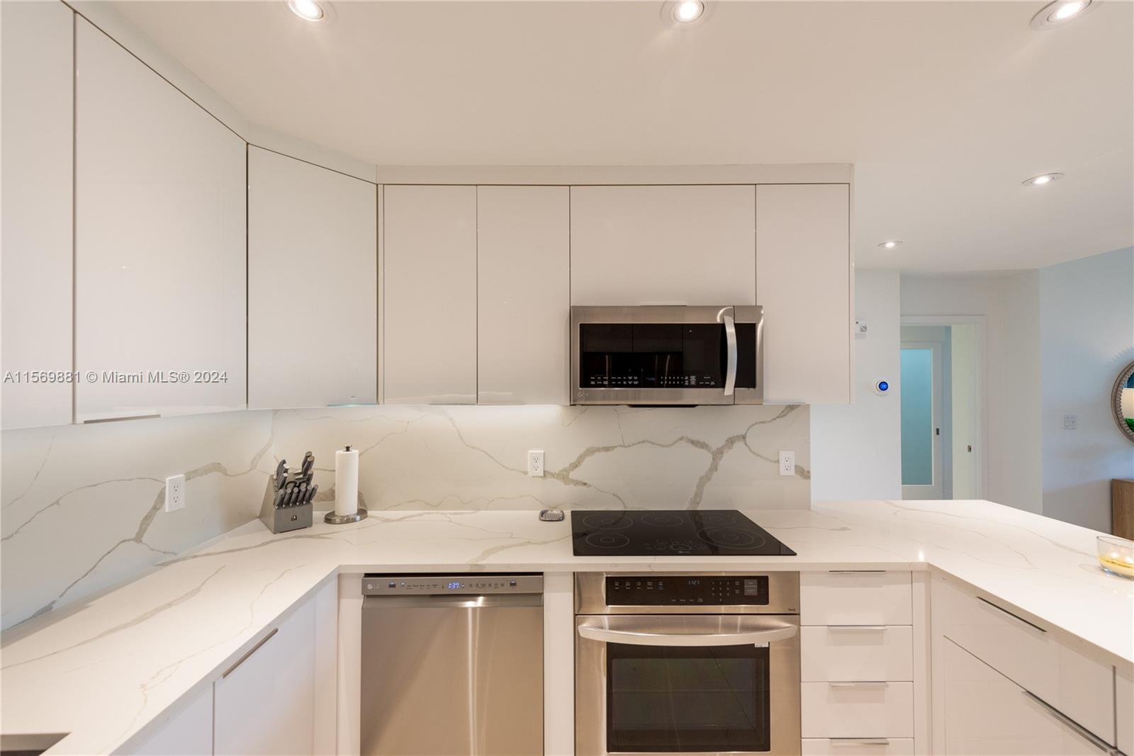KEY COLONY NO 2 CONDO - Residential Lease