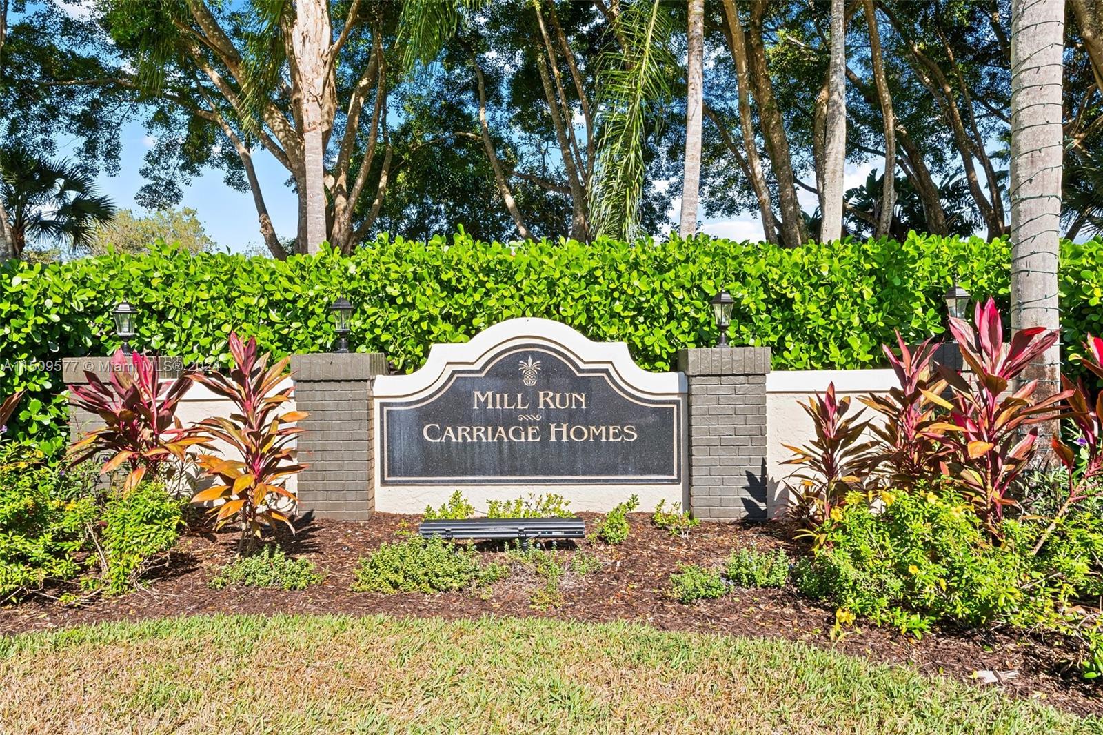 CARRIAGE HOMES AT TERRAMA - Residential