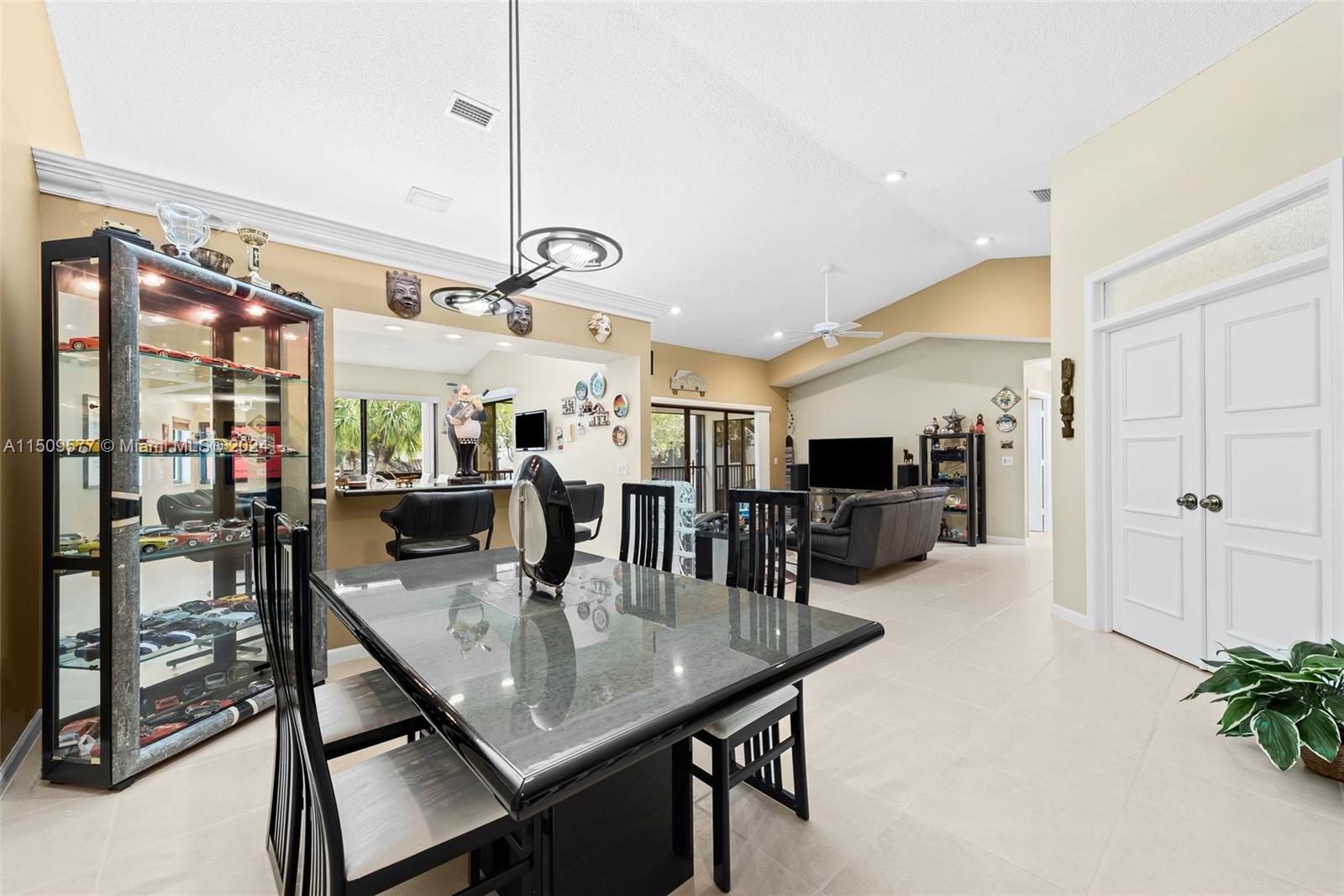 CARRIAGE HOMES AT TERRAMA - Residential