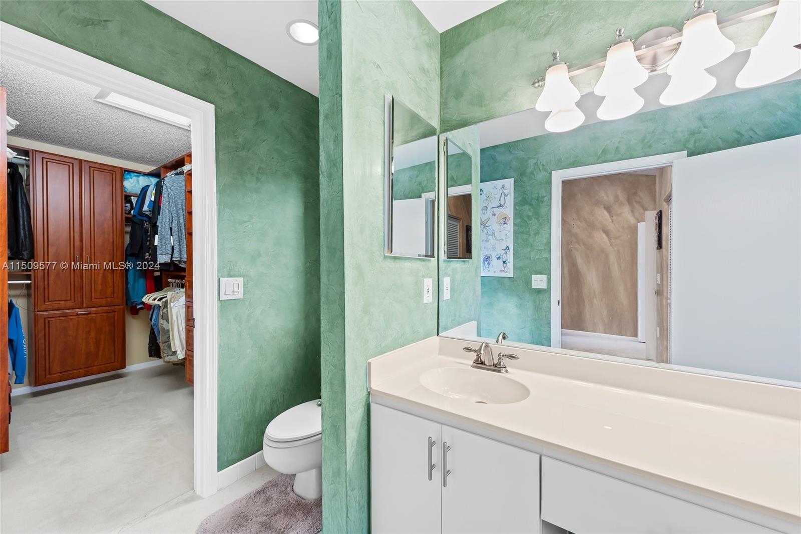 CARRIAGE HOMES AT TERRAMA - Residential