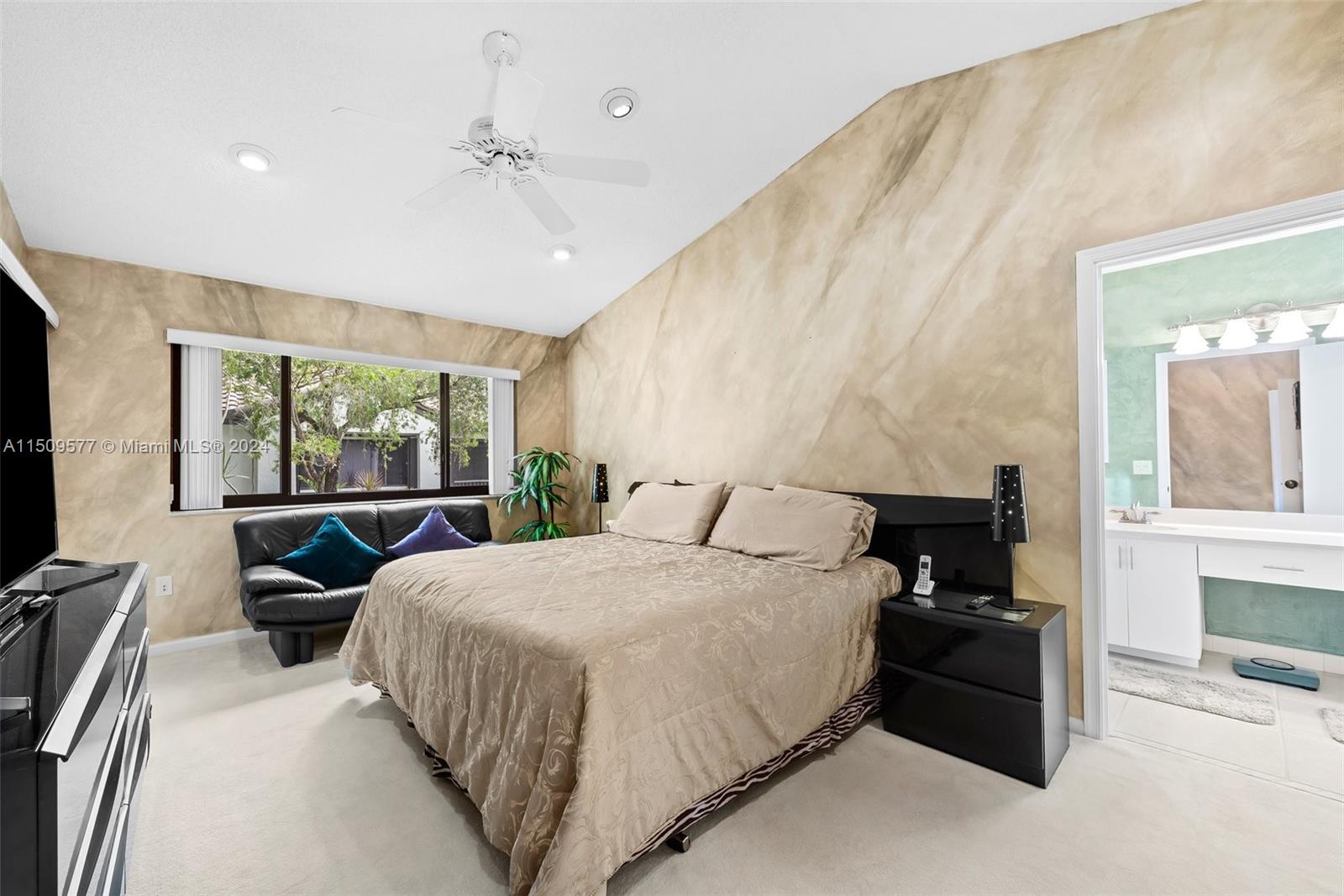 CARRIAGE HOMES AT TERRAMA - Residential