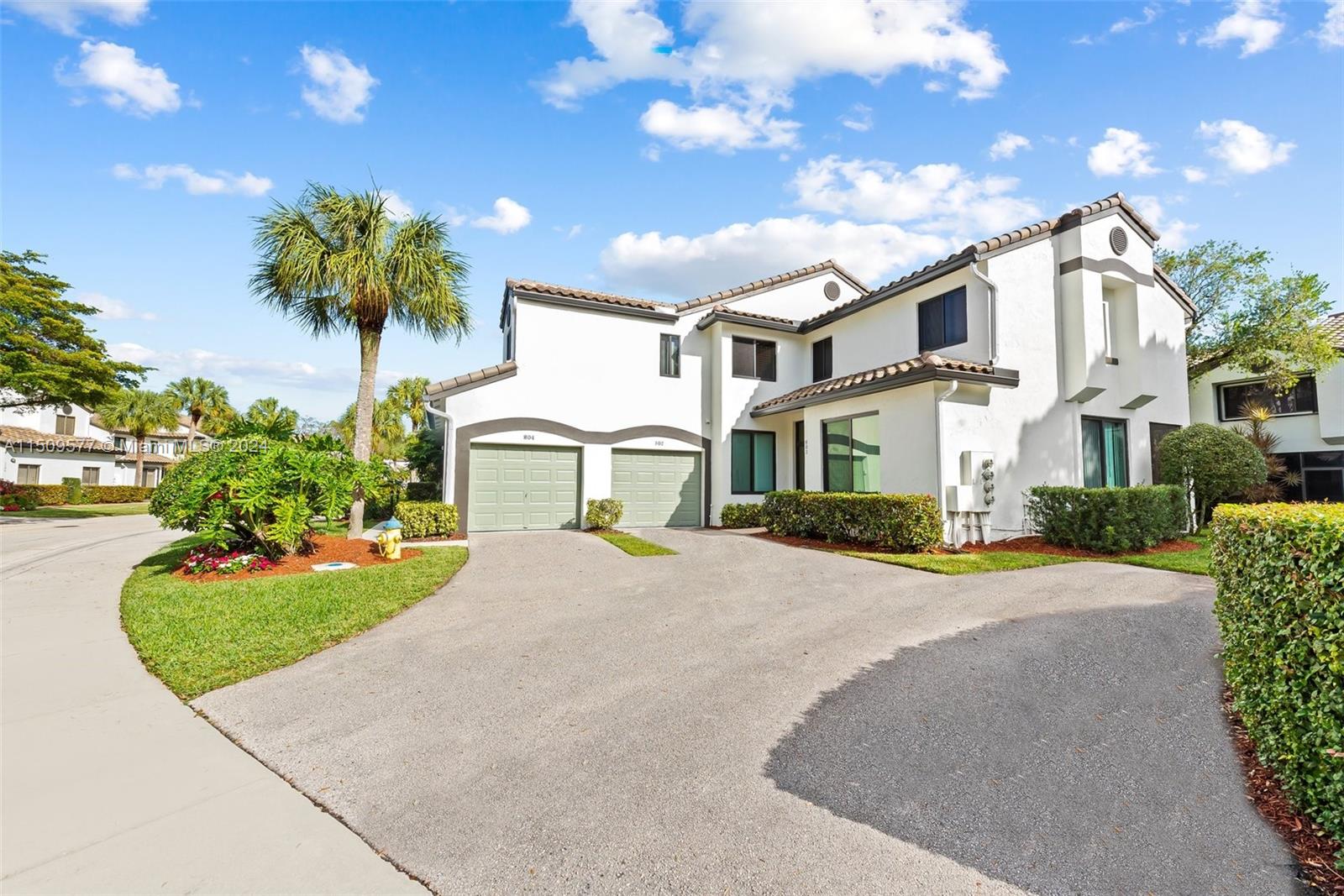 CARRIAGE HOMES AT TERRAMA - Residential