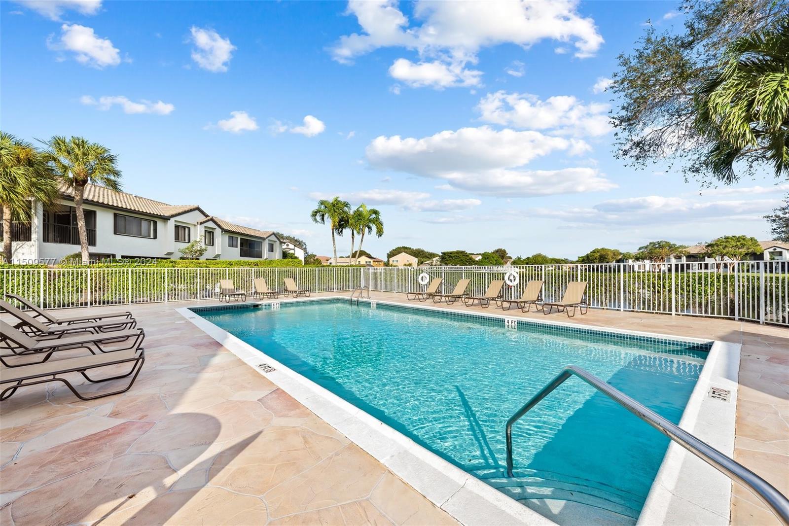 CARRIAGE HOMES AT TERRAMA - Residential