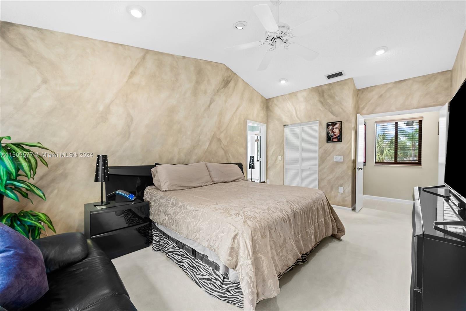 CARRIAGE HOMES AT TERRAMA - Residential