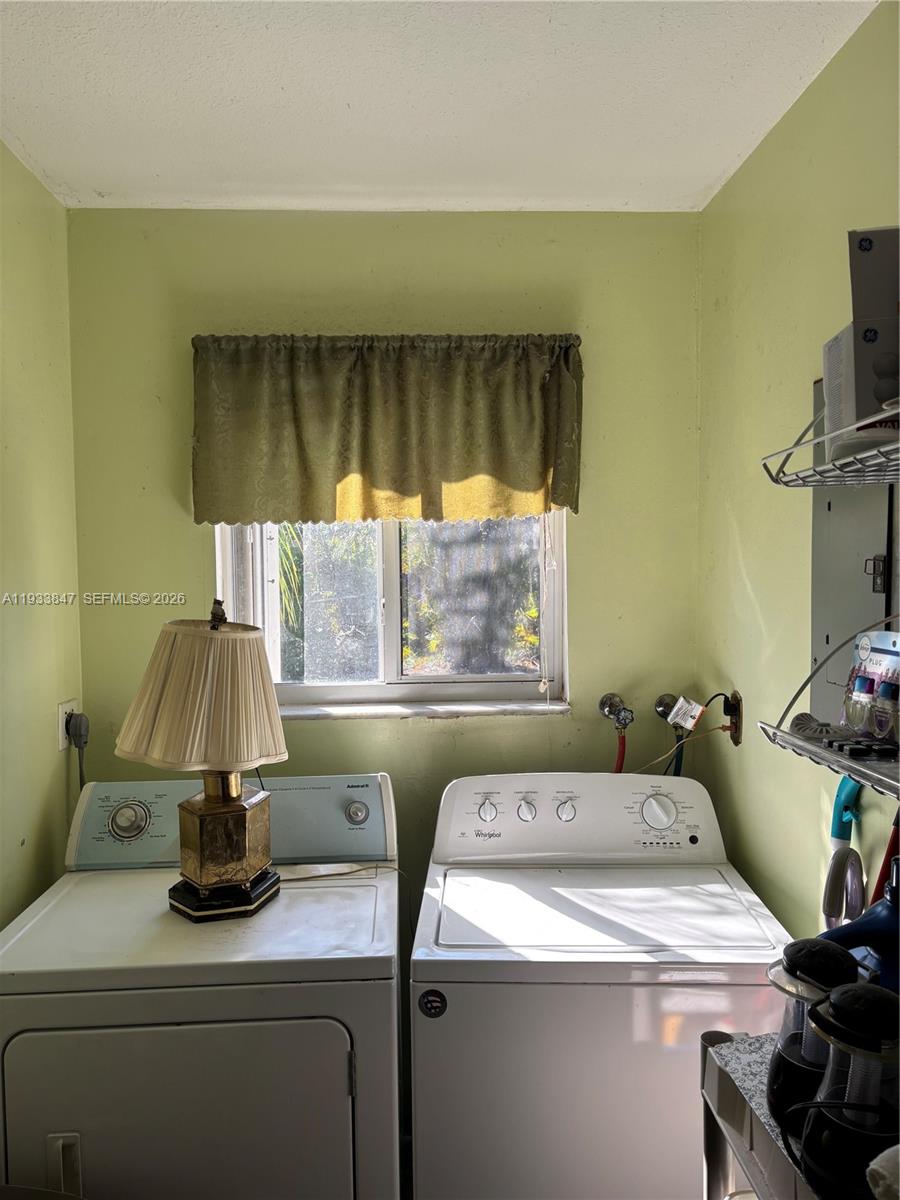 PARADISE PINES 1ST ADDN - Residential