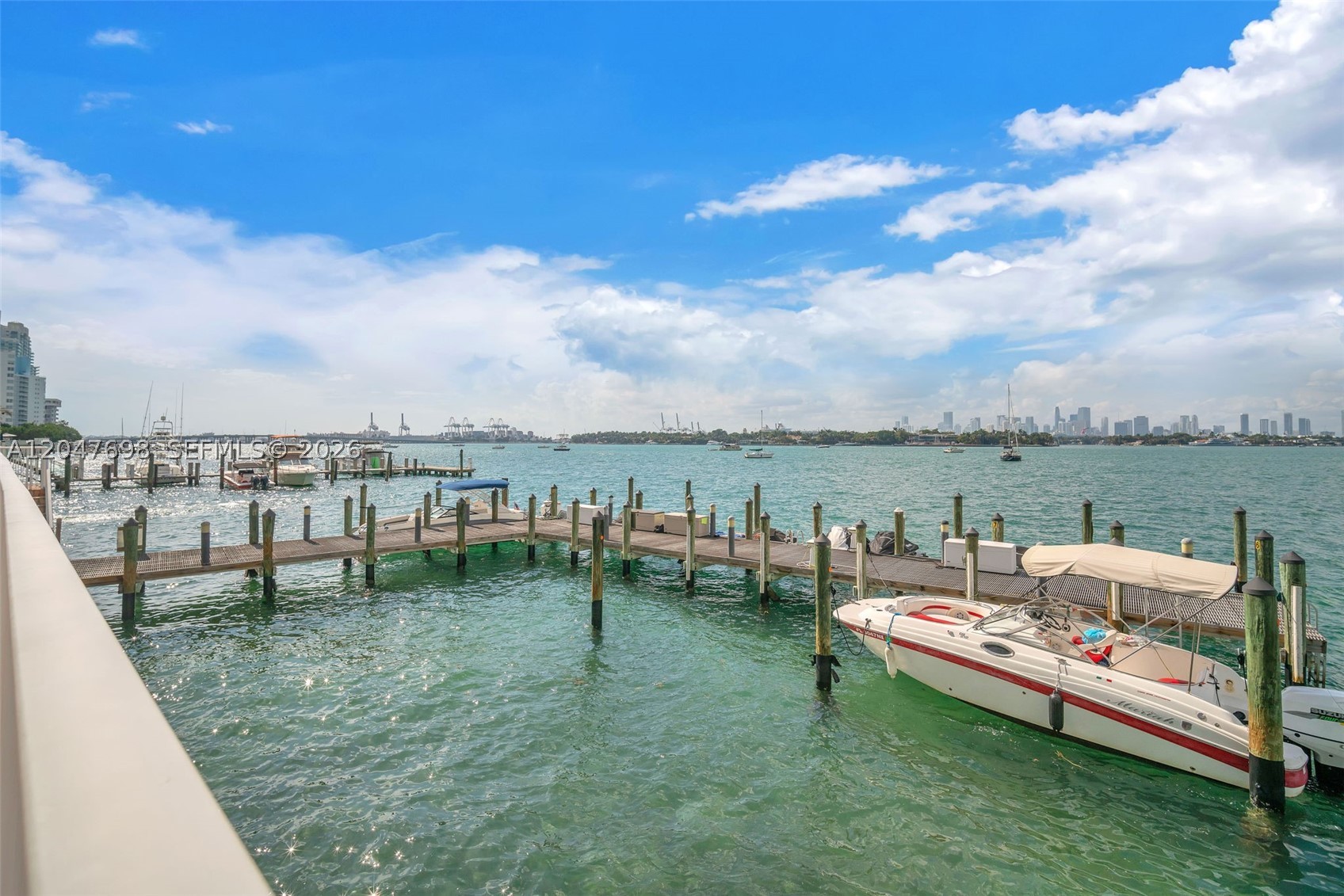 BAYVIEW TERR CONDO - Residential Lease