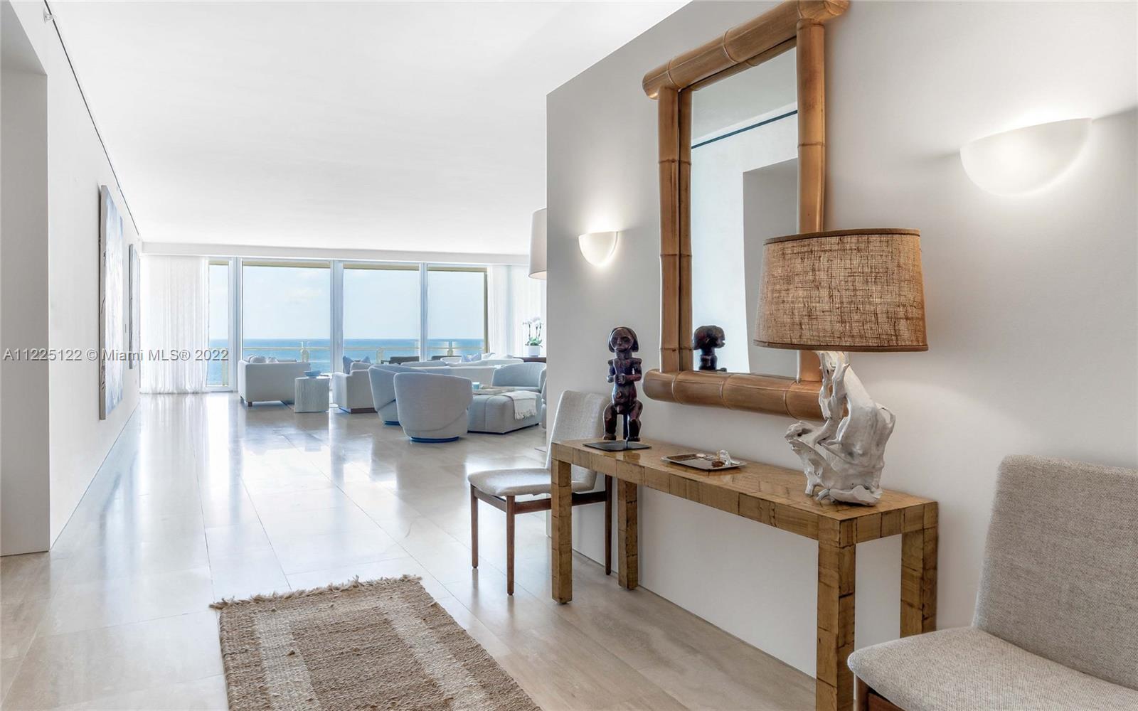 SURF CLUB CONDO - Residential