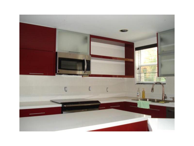 DORAL ISLES ANTILLES - Residential Lease
