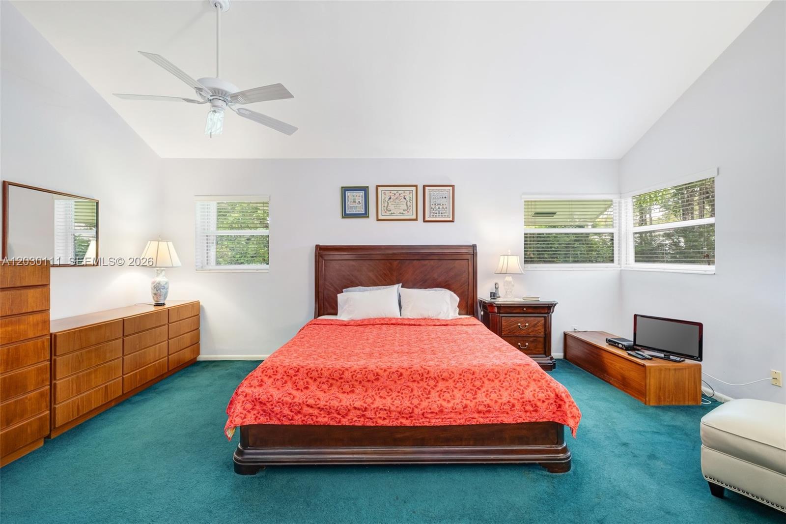 PHYLLIS SUB - Residential