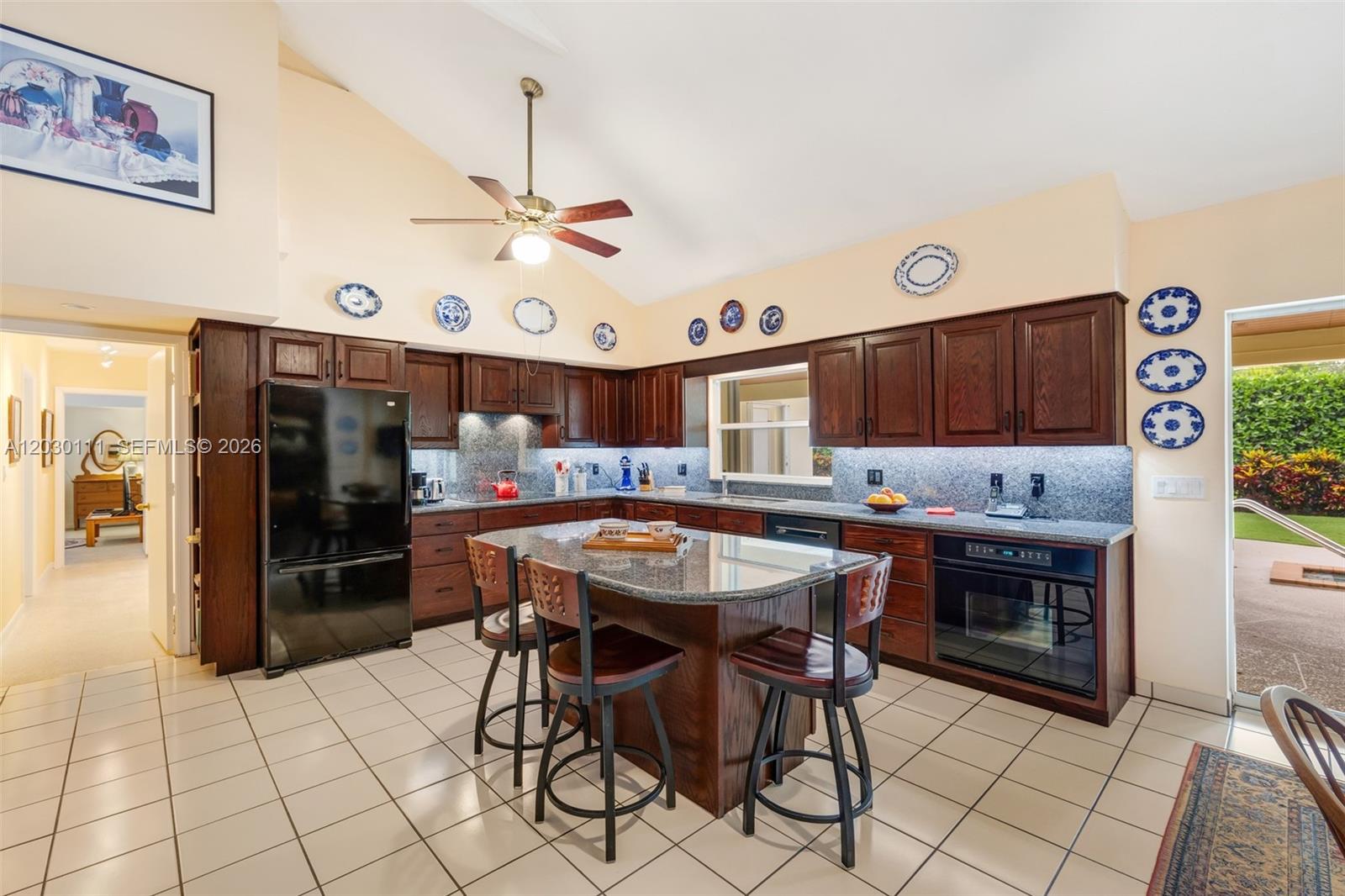 PHYLLIS SUB - Residential