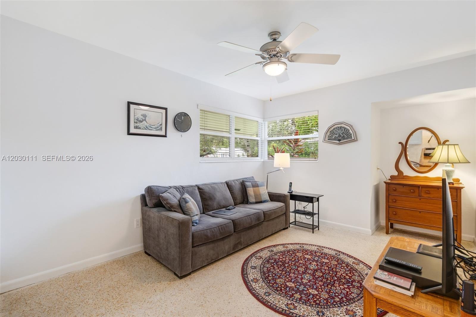 PHYLLIS SUB - Residential