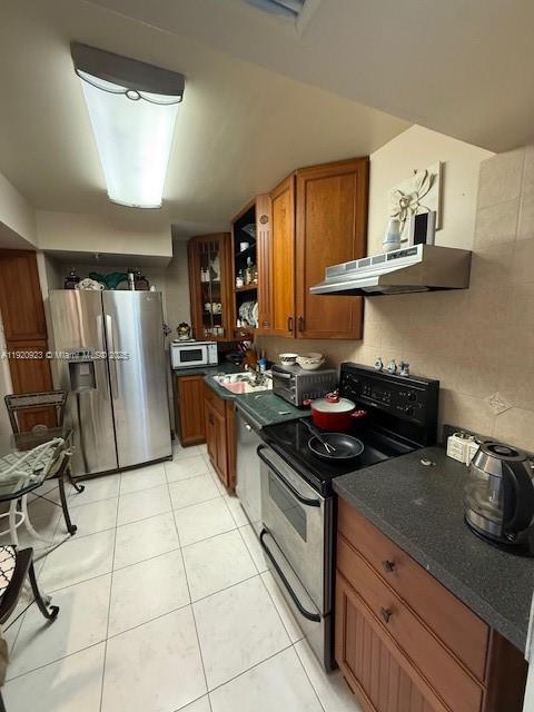 WATERVIEW CONDO - Residential