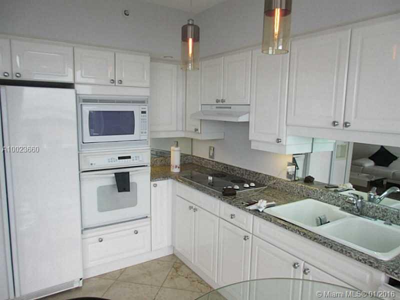 GREEN DIAMOND CONDO - Residential Lease