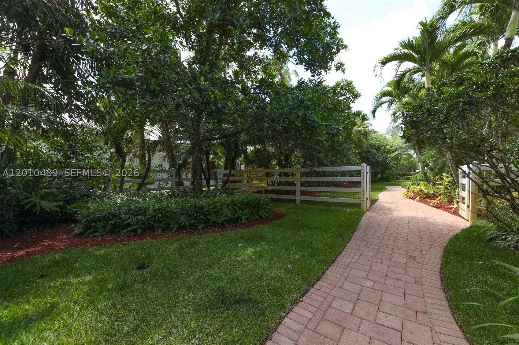 LANDMARK RANCH ESTATES - Residential