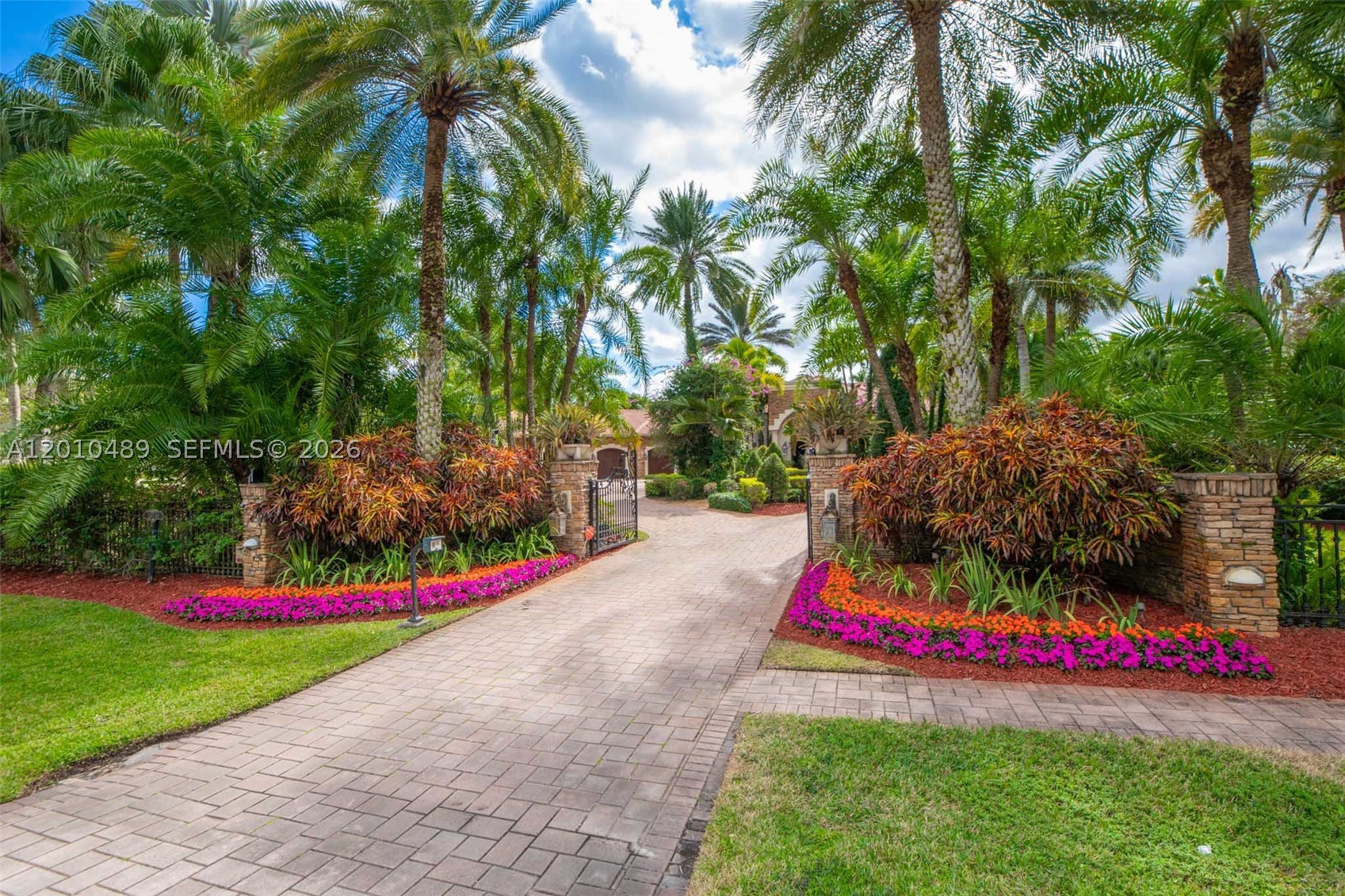 LANDMARK RANCH ESTATES - Residential
